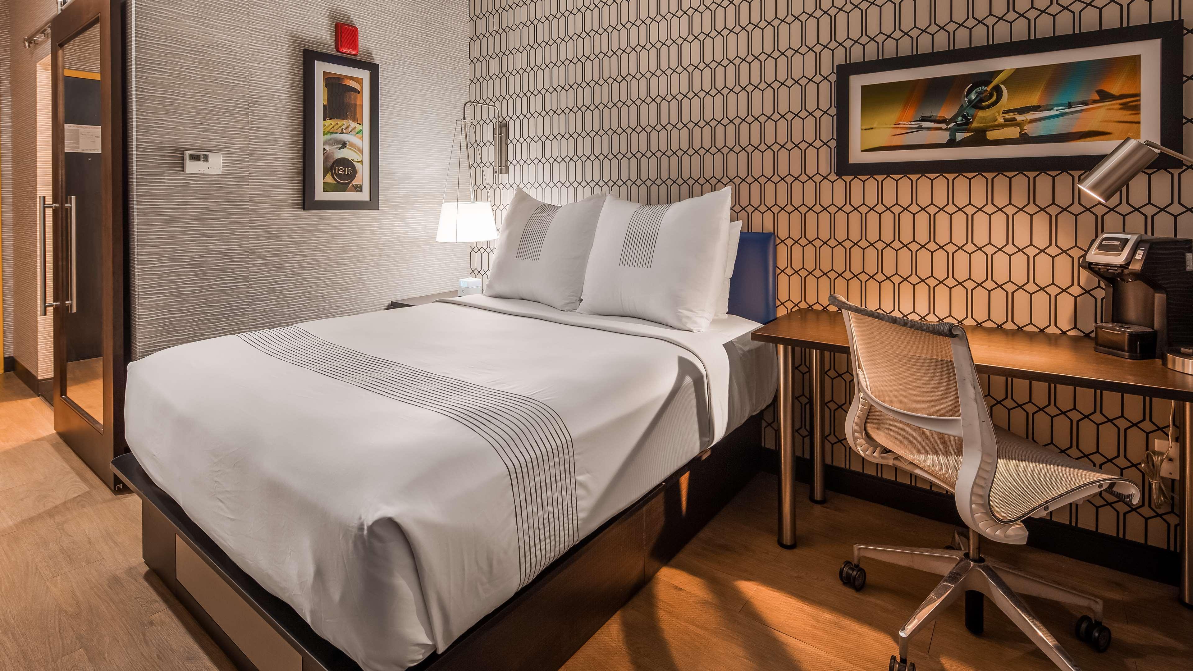 Glo Best Western Brooklyn Nyc Νέα Υόρκη Εξωτερικό φωτογραφία