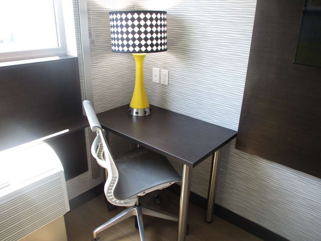 Glo Best Western Brooklyn Nyc Νέα Υόρκη Δωμάτιο φωτογραφία